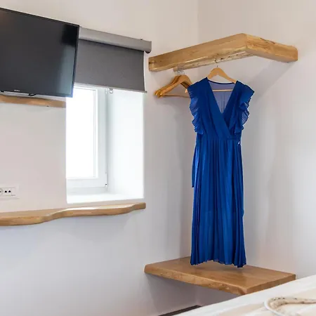 Jfk Διαμέρισμα Αδάμας
